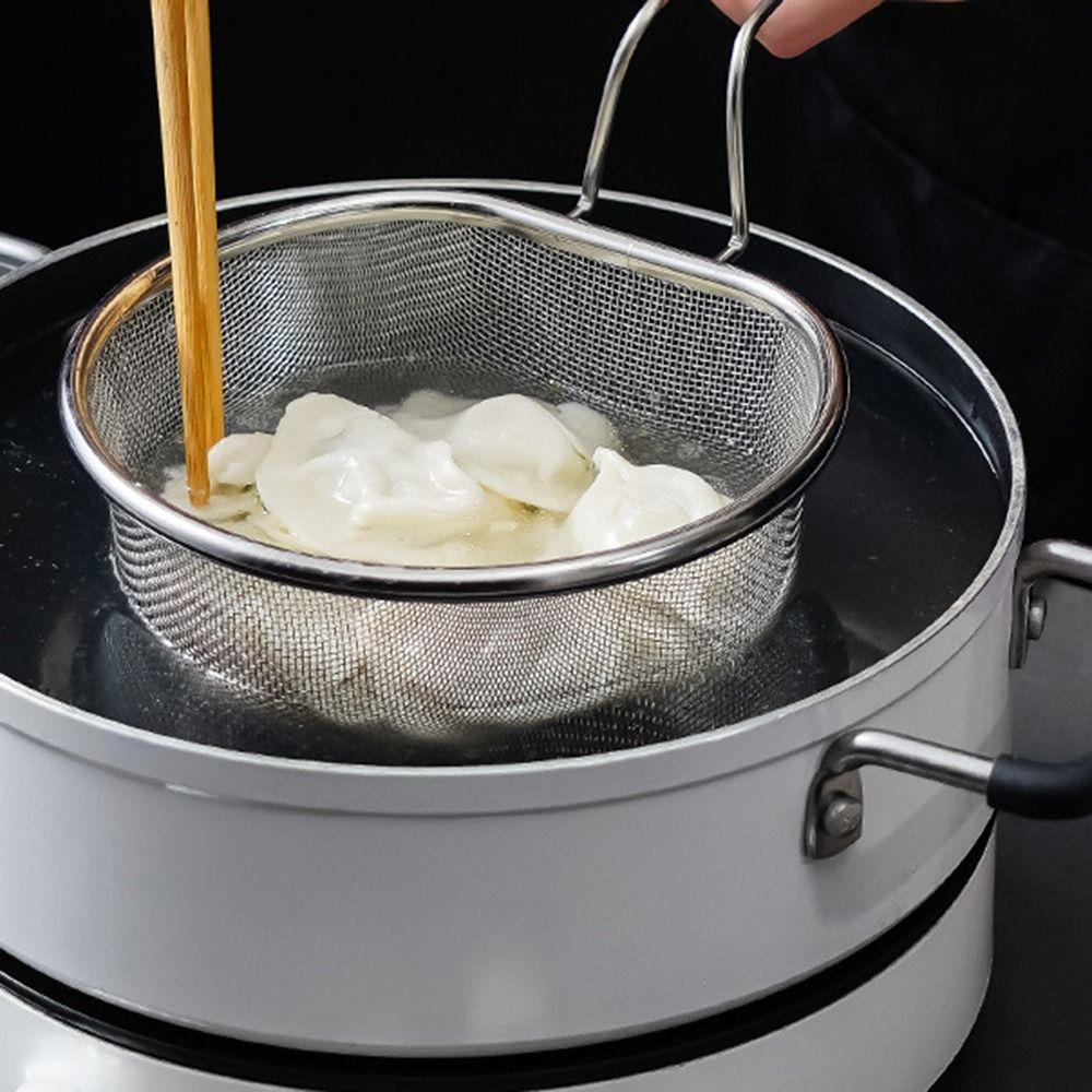 Cooking Utensils Frying Filter Basket Stainless Steel Long Handle Pasta Boil Basket Hot Pot Strainer Deep Frying Mesh