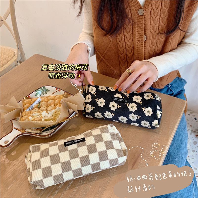 1pcs Corduroy Pencil Bag Pen Case Vintage Flower Grid Artistic Style Student Bag Unique Stationery Storage Pouch School