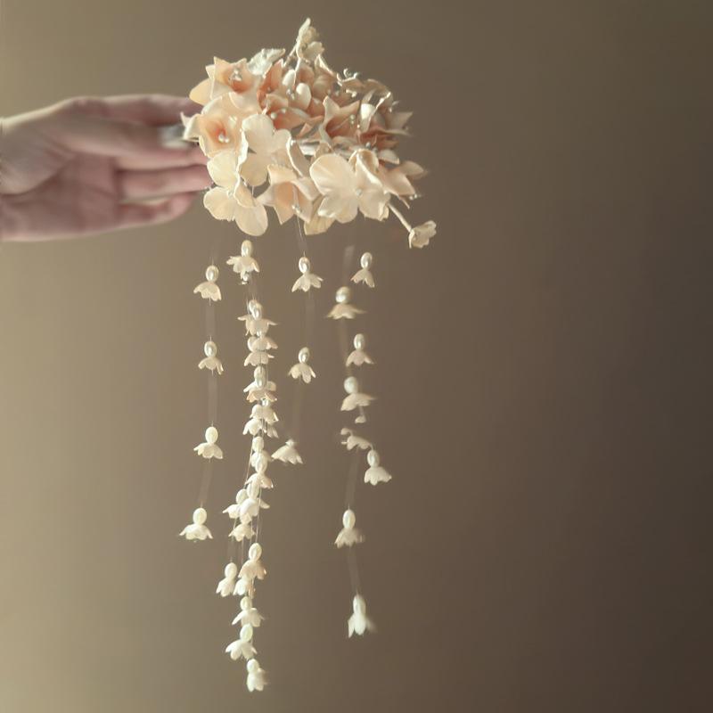 Iris Flower Petals Pearl Tassel Hairpin Guochao Temperament Duck Bill Clip Fashion Guochao Personalized Hair Accessories