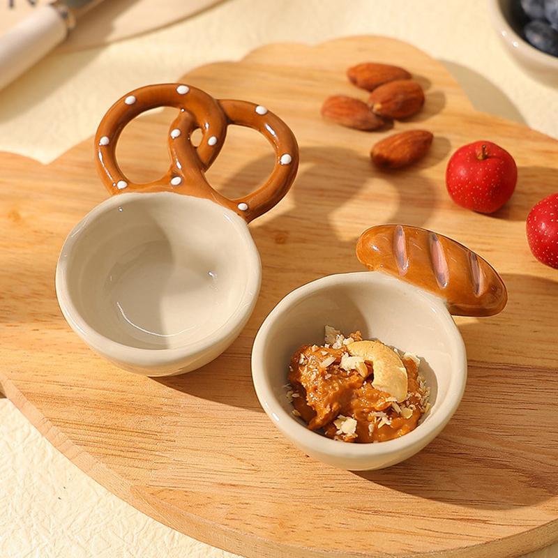 Embossed Bread Handle Ceramic Small Dish Seasoning Dish Dipping Sauce Dish Household Flavor Dish Cute Side Dish Cute Little Dish