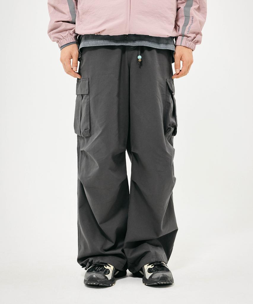 PHYSICAL DEPARTMENT Cotton Twill Cargo Pants_Green Beige