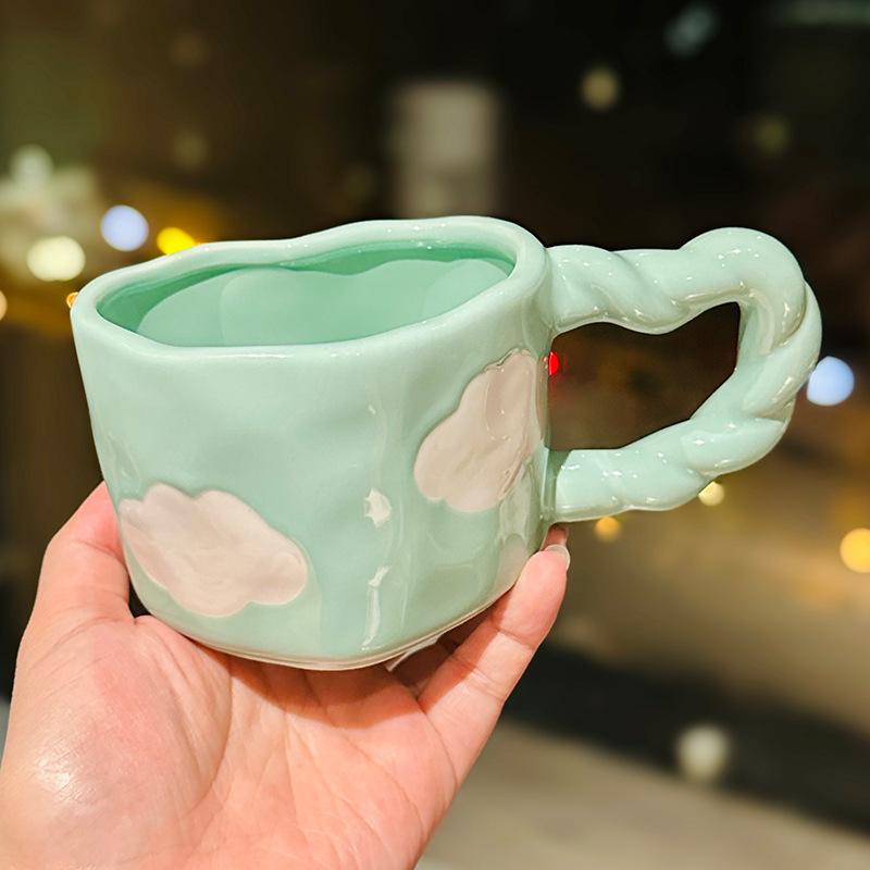 

Girls High-Value Cloud Ceramic Mug Retro Underglaze Coffee Cup Home Breakfast Milk Cup Souvenir 300ml