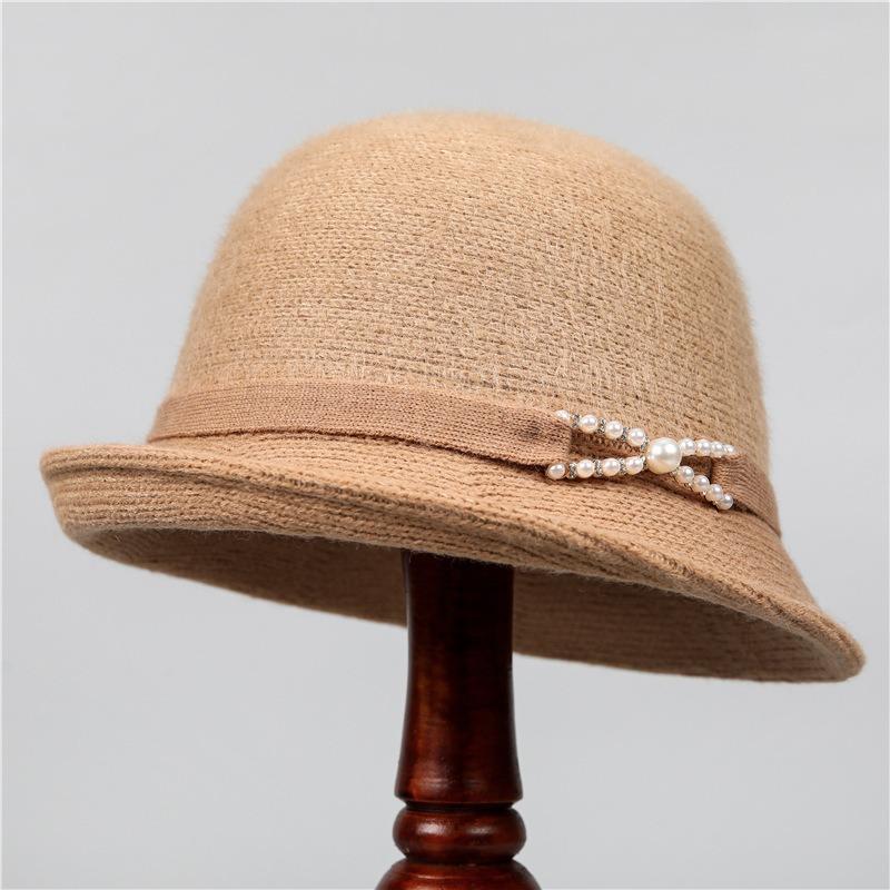 Pearl Warped Edge Fisherman's Hat for Women, Versatile In Autumn and Winter, Showing a Small Face and Cold-proof Middle-aged Basin Hat