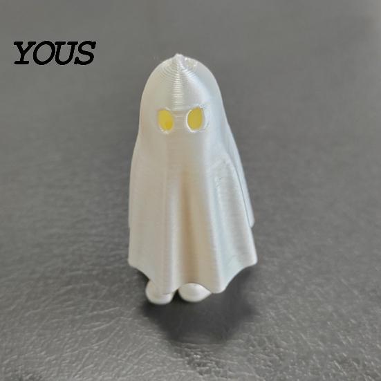Spooky Ghost Ornament 3D Printed Halloween Figurine, Statue, Movable Joints Matte White Figure Fidget Toy, Desktop Decoration for Home Office,