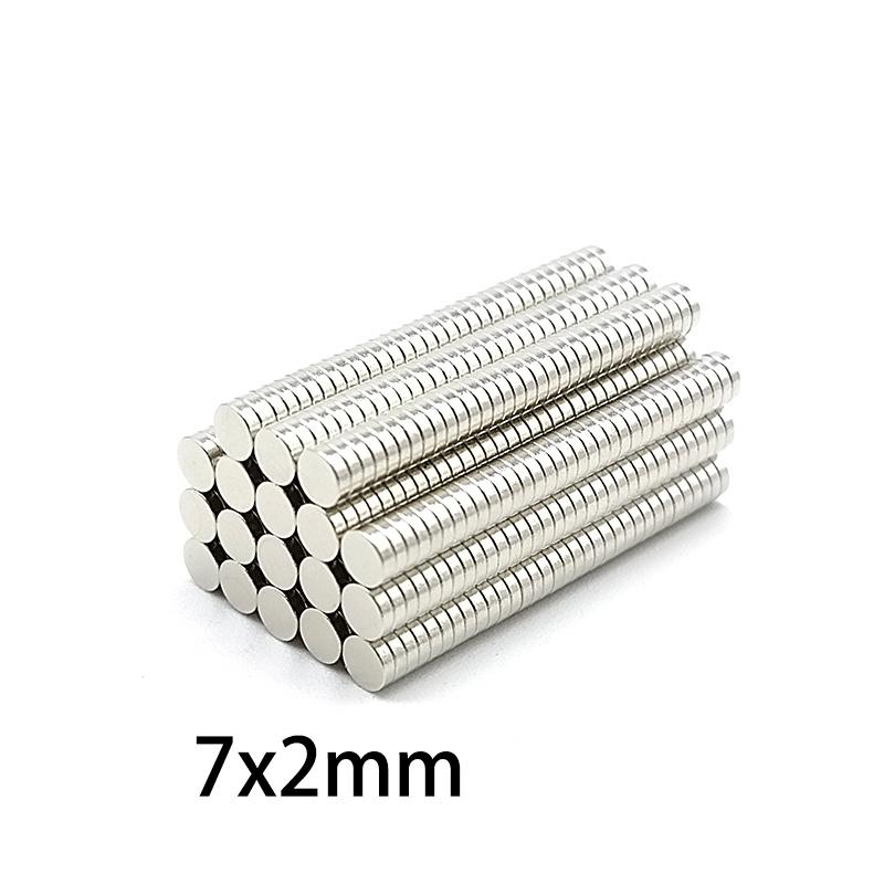 20/50 pezzi Magneti Rotondi Sottili 6x2mm e 7x2mm per Mini Artigianato, Modelli, Progetti Fai da Te