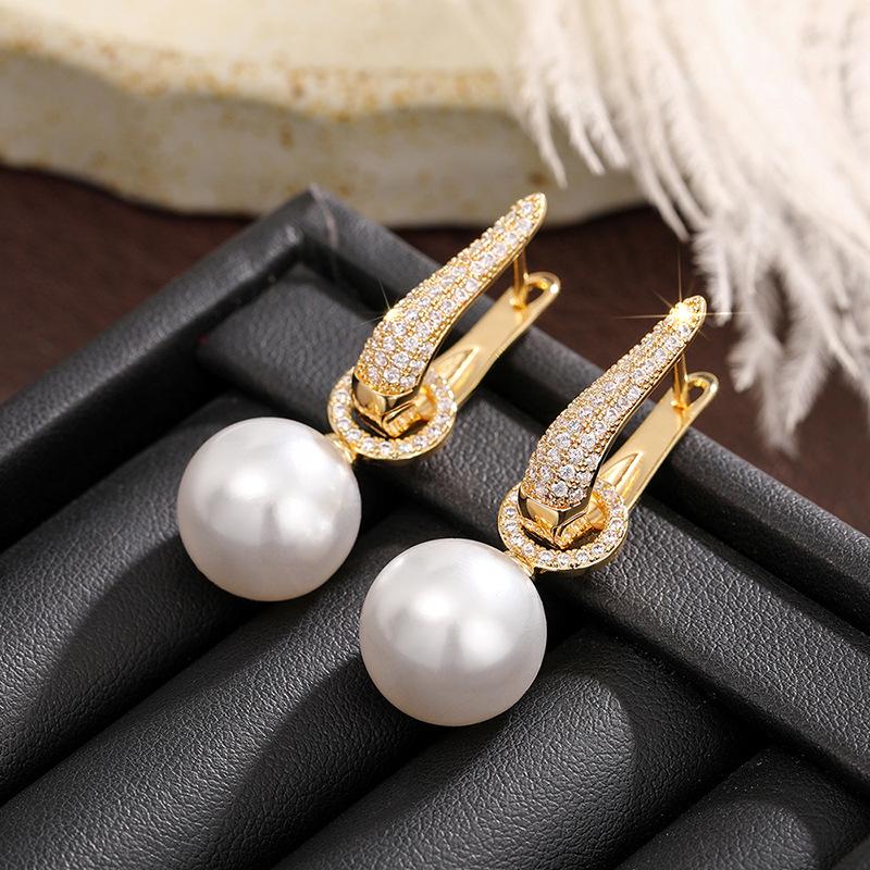 Cao Shi Elegante Zwei-Wege Imitationsperlen Zirkon Ohrklemmen – Modische, luxuriöse Damenohrringe