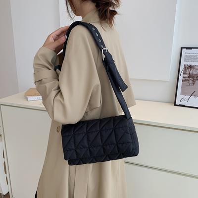 2025 Autumn and Winter New Diamond Bag, Street Trend Messenger Down Bag, Sponge Woven Soft Surface Pillow Bag