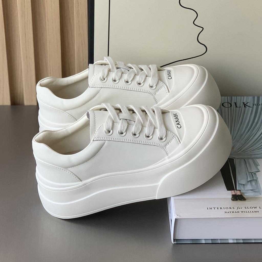 Plateau weiße Schuhe Damen Herbst neu Leder vielseitige Damenschuhe runde Spitze Schnürer lässige Sport-Board-Schuhe