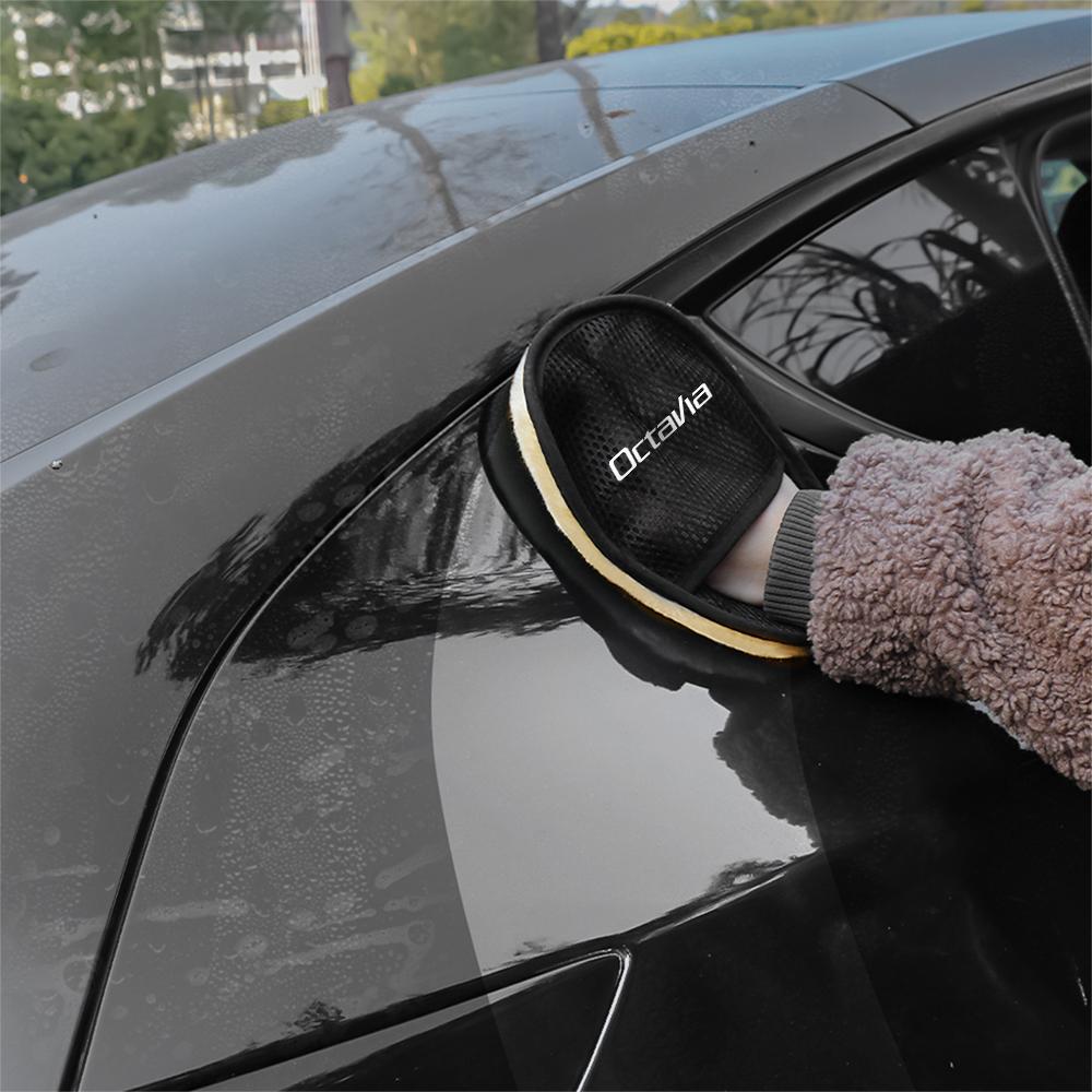 BBIB4 Car Plush Cleaning Gloves Thickening Wool Wash Towel For Skoda S Logo Octavia Fabia 2 Superb 2 Kamiq Kodiaq VRS VII Accessories
