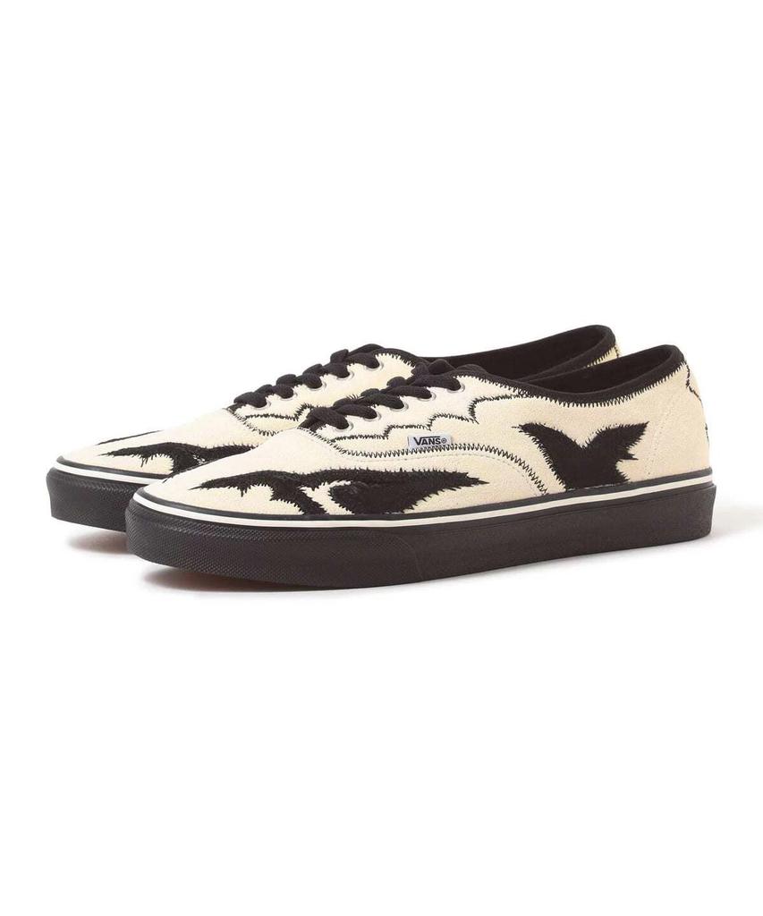 TC32-AJ520 TOGA × Vans Authentic White Black (with Socks Pair Set)
