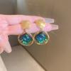 Boucles d'oreilles pendantes géométriques de style européen, boucles d'oreilles pendantes baroques vertes pour femmes et filles, bijoux de mode INS, cadeaux