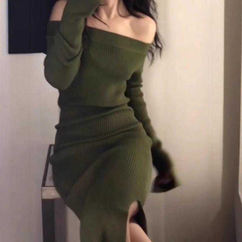 [] Temperament Celebrity Long Birthday Party Dress Niche Sexy One-word Shoulder Knitted Dress Autumn and Winter
