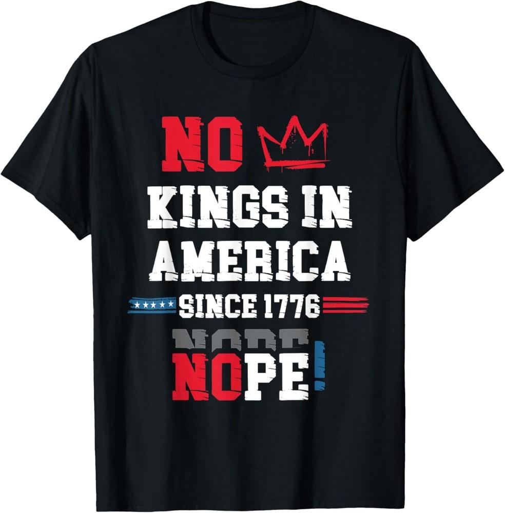 

No Kings in America Sicne 1676 Distressed Vintage USA Flag T-Shirt Unisex T-Shirt S