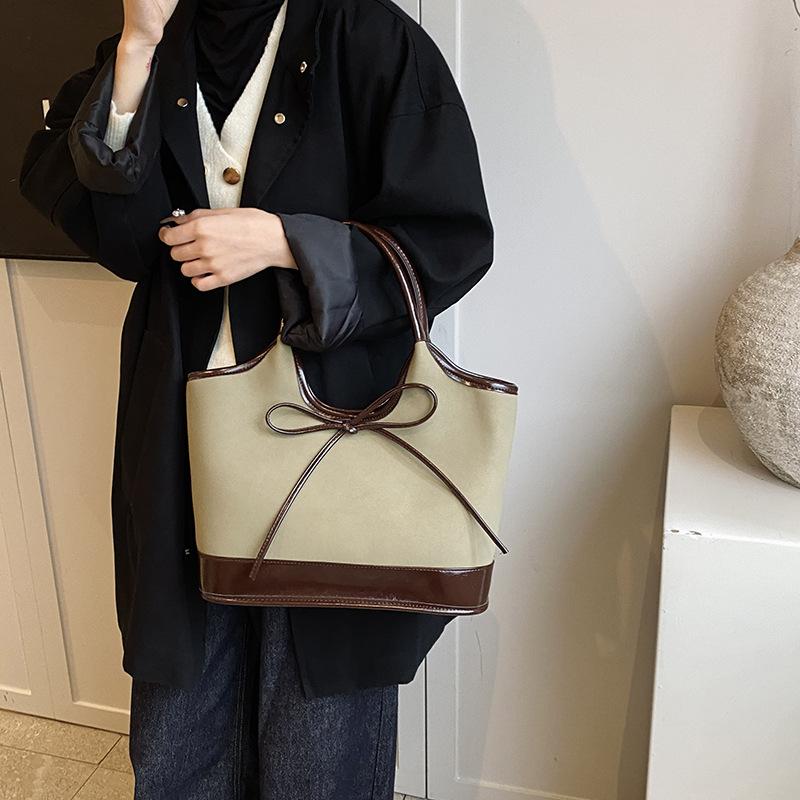 Premium Sense Large Capacity Underarm Bag Women's Bag 2025 New Fashion Versatile Shoulder Bag Leopard Print Fashion Tote Bag