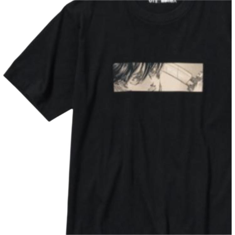 Uniqlo X Attack On Titan Collaboration FW23 Comic Avatar Banner Print Crew Neck Short Sleeve T-Shirt Unisex Tops Black 468530-09