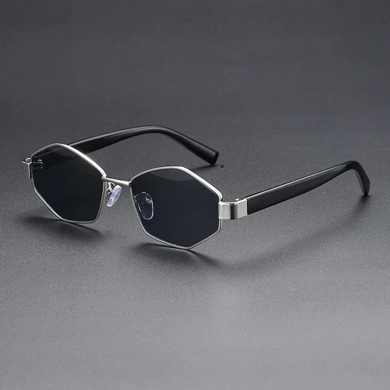 Polygonal Metal Frame Sunglasses for Women Men UV400 Outdoor Sports Sun Glasses Male Trendy Solid Hinge Goggle Shades