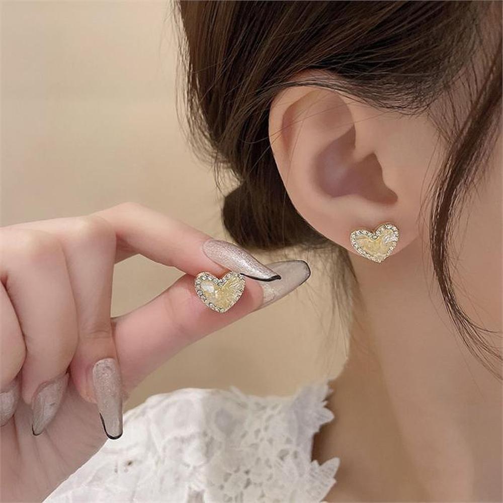 [Onm] Onm Eternal Yellow Heart Earrings (9593924)