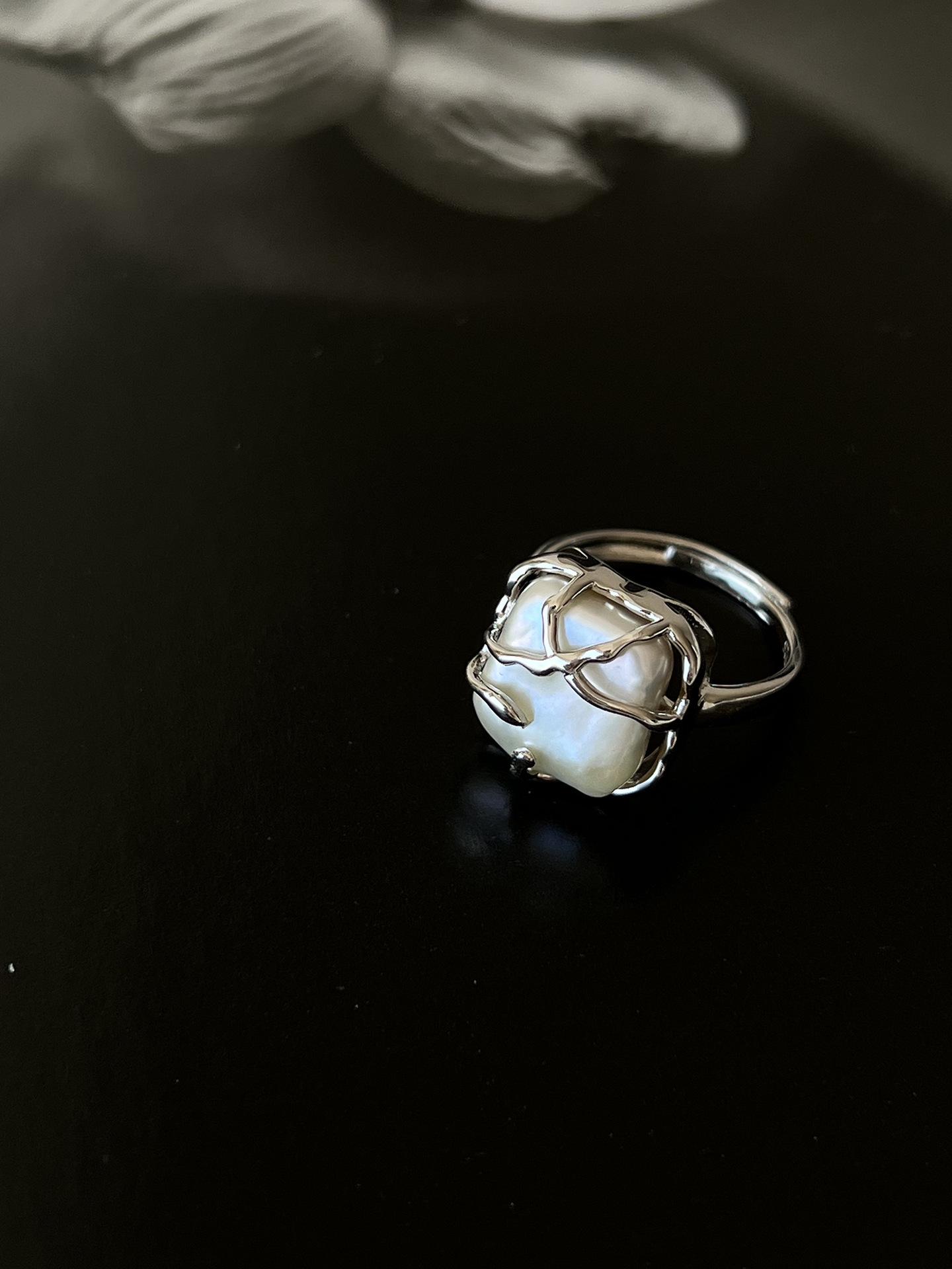 Baroque Pearl Vine-Wrapped Open Ring: Retro Korean-Japanese Style for Women Adjustable Open Size
