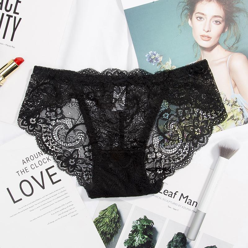 Low-Waist Seamless Lace Women's Triangle Panties with Breathable Pure Cotton Antibacterial Crotch