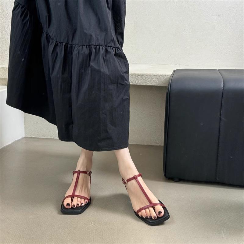 Ali guifei French toe thick heel sandals women 2025 new square head simple strap cross fairy sandals