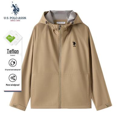 Men's Hooded Outdoor 3-Proof Softshell Jacket