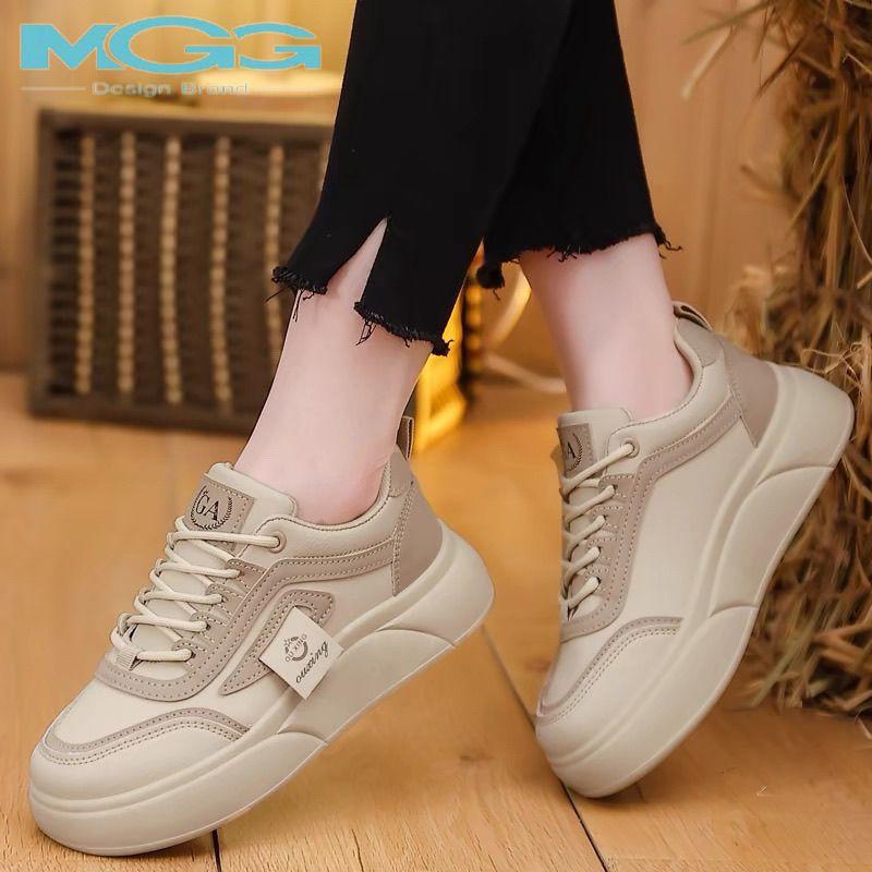 

Step on the shit feeling muffin bottom flat-soled sneakers women s 2025 new spring and autumn models popular student Internet celebrity white shoes 40 хаки