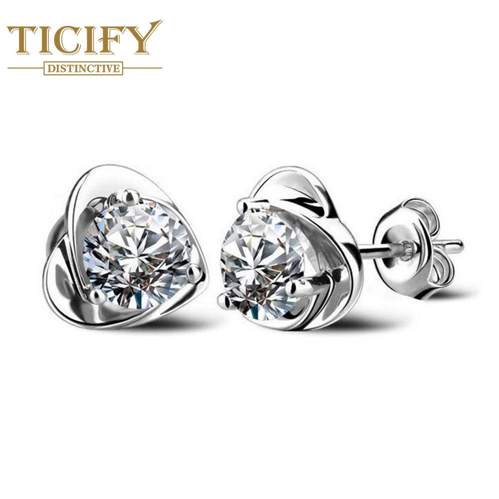 Fashion Temperament Girl Earrings Cute and Love -shaped Fashion Earrings