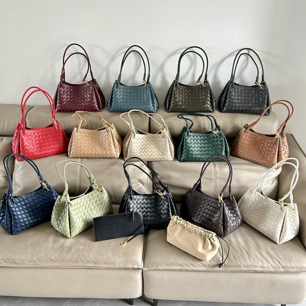 Nuova borsa a secchiello media in pelle di paracadute intrecciata portatile popolare transfrontaliera da sotto l'ascella alla moda borsa a tracolla messenger da donna