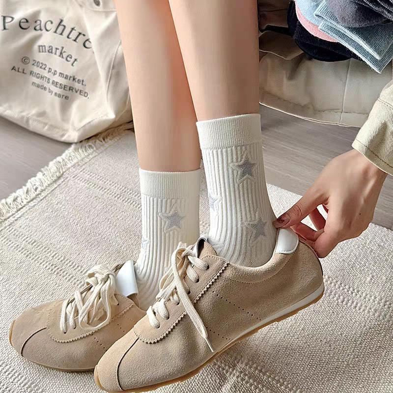 Women's Autumn and Winter Trend Fashion Personality Pure Cotton Five Pointed Star In The Tube Socks