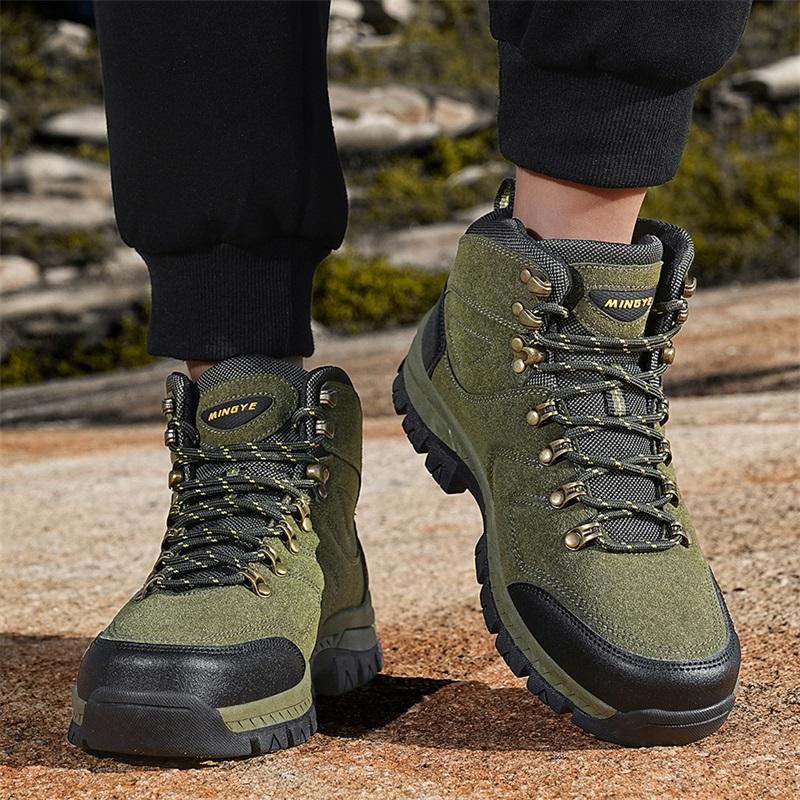 Chaussures de Randonnée Extérieure Homme Lacets Antidérapantes Montantes Chaussures Homme Confortables à Semelles Épaisses Durables Chaussures de Sport Décontractées Homme