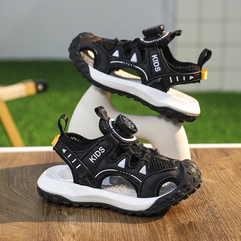 Sandals for boys, summer style, new soft-soled sports beach shoes, children's shoes, non-slip sandals for boys, middle and large sizes