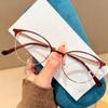 New Fashionable Cat Eye Women Reading Glasses Metal Frame Ultra Light Anti Blue Light High Quality Neutral