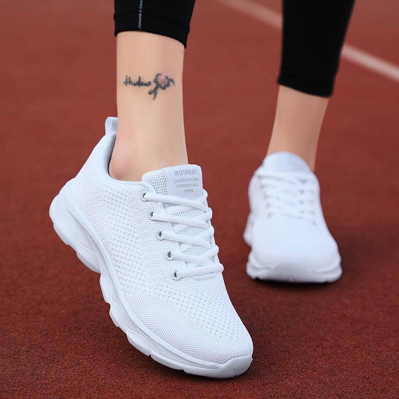 

Дышащие сверхлегкие женские кроссовки: Кроссовки на каждый день, с мягкой подошвой, из сетки, весна/осень (2024) Model 168, Size 35 белый