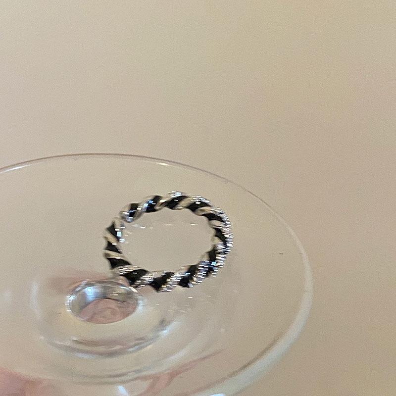 

Черное уникальное кольцо с открытым регулируемым размером, покрытое стекающей глазурью и сверкающим цирконием для женщин