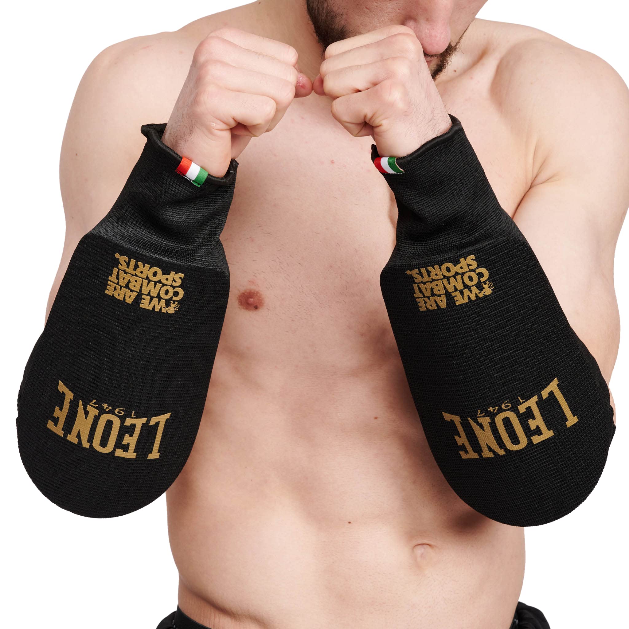 

Leone 1947 Arts Arm Унисекс Поддержка предплечья с пеной Размеры PR343 ММА/Муай-тай/Боевые щитки, [DNA] Вставки, Черный/Золотой, S/M, [Аутентичный] чёрный