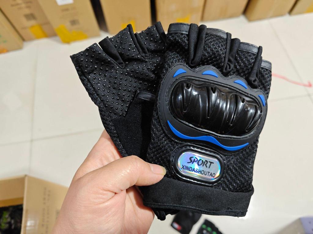 Men's Wear-resistant Anti-slip Outdoor Cycling and Racing Gloves - Long and Half Finger Options