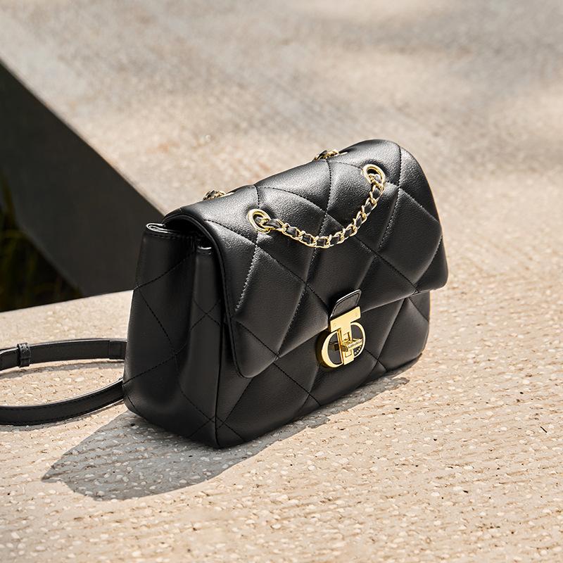 Mrs. Qiao Black Bag 2025 New Small Chain Bag Autumn Winter Women's Crossbody Bag Single Shoulder Genuine Leather Women's Bag