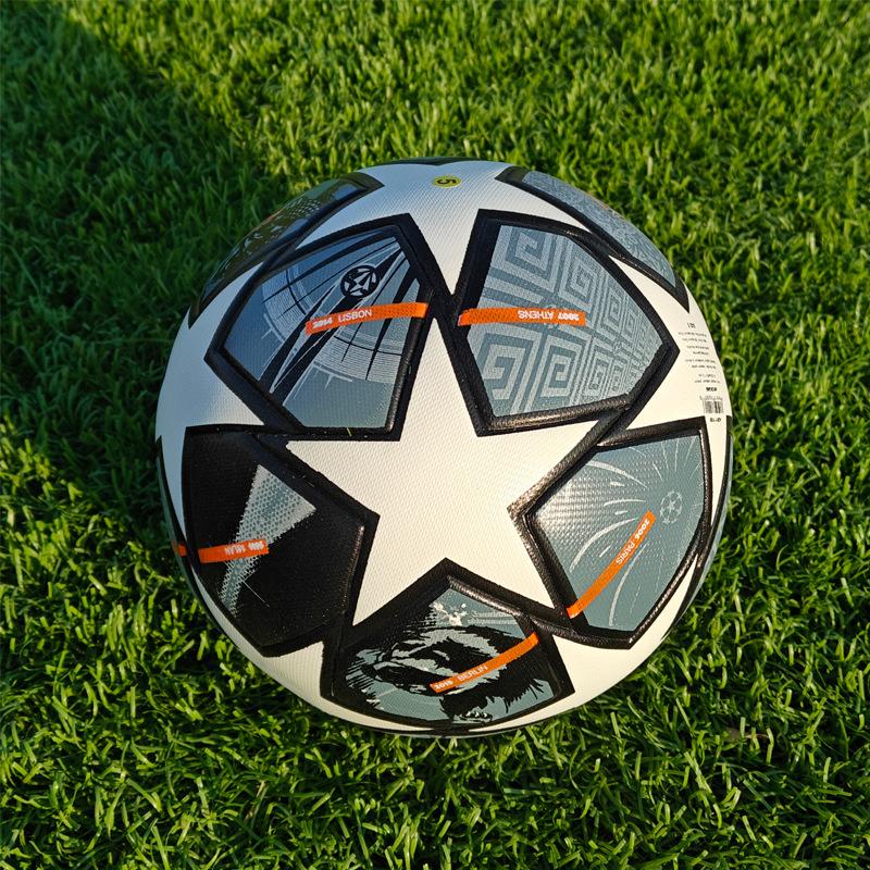 The New Champions League Club Match Ball No. 5 Qatar World Cup Football