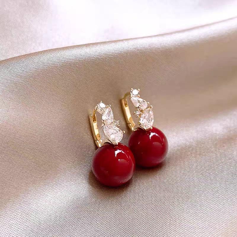 Retro Red Zirconia Pearl Flower Earrings - High-End Hong Kong Style Studs for Women