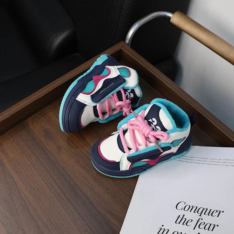 Winter Children's Sneakers Warm Plush Girls Causal Cotton Shoes Fashion Versatile Kids School Running Sports Shoes for Boys New