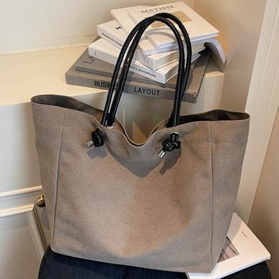 Tragetasche Eine lässige Handtasche mit großem Fassungsvermögen und einem Pendler-Gefühl Ist eine Einzel-Schulter-Tasche zum Unterarm