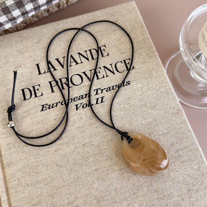 Retro Gradient Pendant Necklace Korean Style Sweater Chain Female Autumn and Winter Accessory