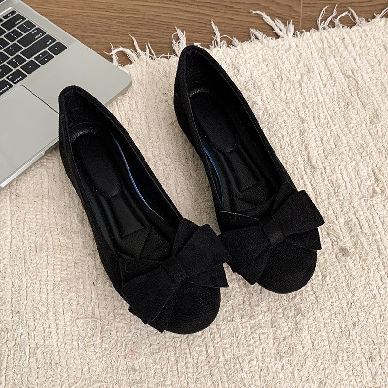 Large size flat-bottomed casual single shoes for women's new suede bow round head beanie shoes for women