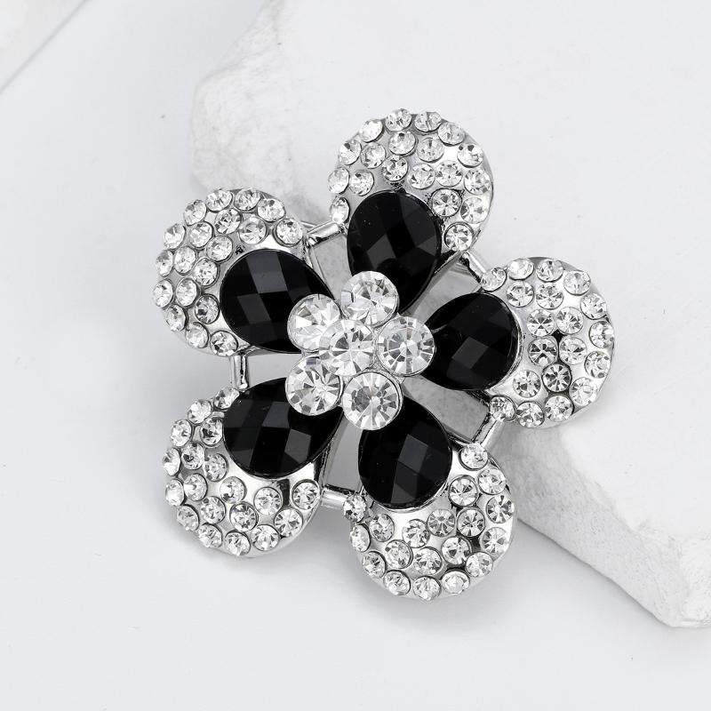 Elegant Rhinestone Flower Brooches for Women Fashion Clothing Pins Party Jewelry Accessory Gift