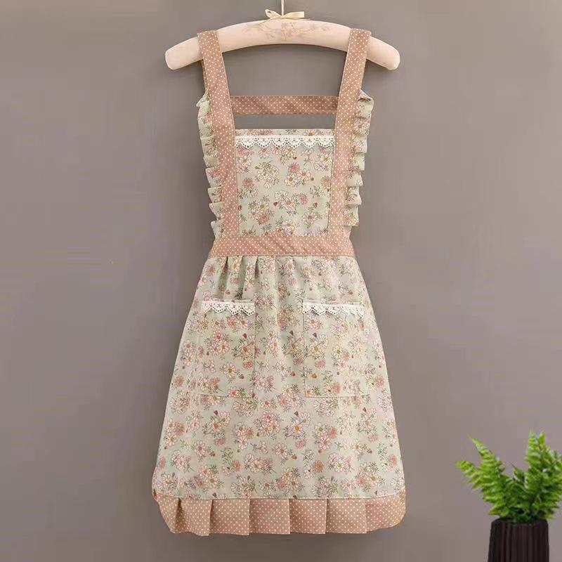 Breathable Princess Skirt Apron with Double Pockets for Women, Ideal for Home Kitchen Cooking. Anti-fouling and Durable Work Clothes