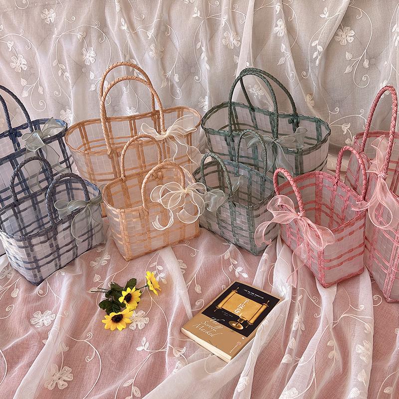 Brautjungfern-Souvenir-Tasche: Geflochtene Gelee Strandhandtasche Korb für den Urlaub
