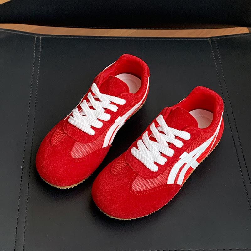 This year's popular German training shoes casual sports shoes women's 2025 summer thin mesh breathable running red Forrest Gump shoes