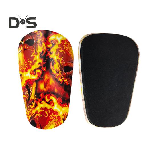 

1 пара футбольних щитків для гомілок Спорт на відкритому повітрі Захист для ніг Легка підкладка з пінопласту EVA Подушечки для гомілок Футбольні тренування для підлітків помаранчевий/червоний