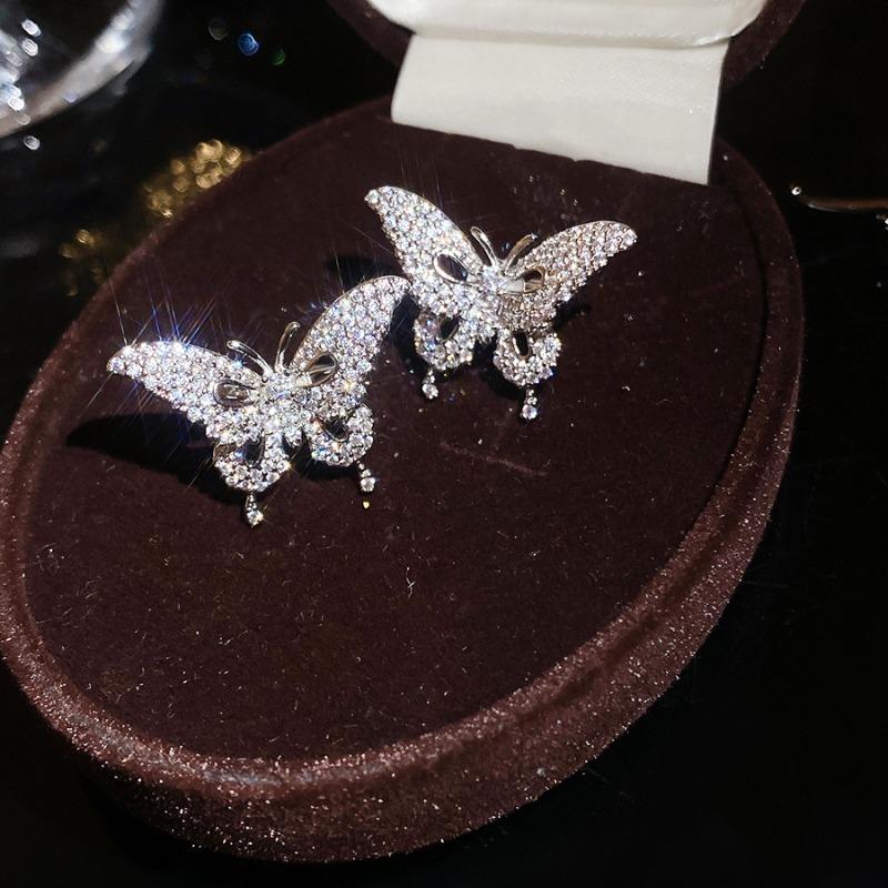 French bow, fringed pearl earrings, earclips for women without earholes, exquisite zircon temperament, high-end and versatile earrings.