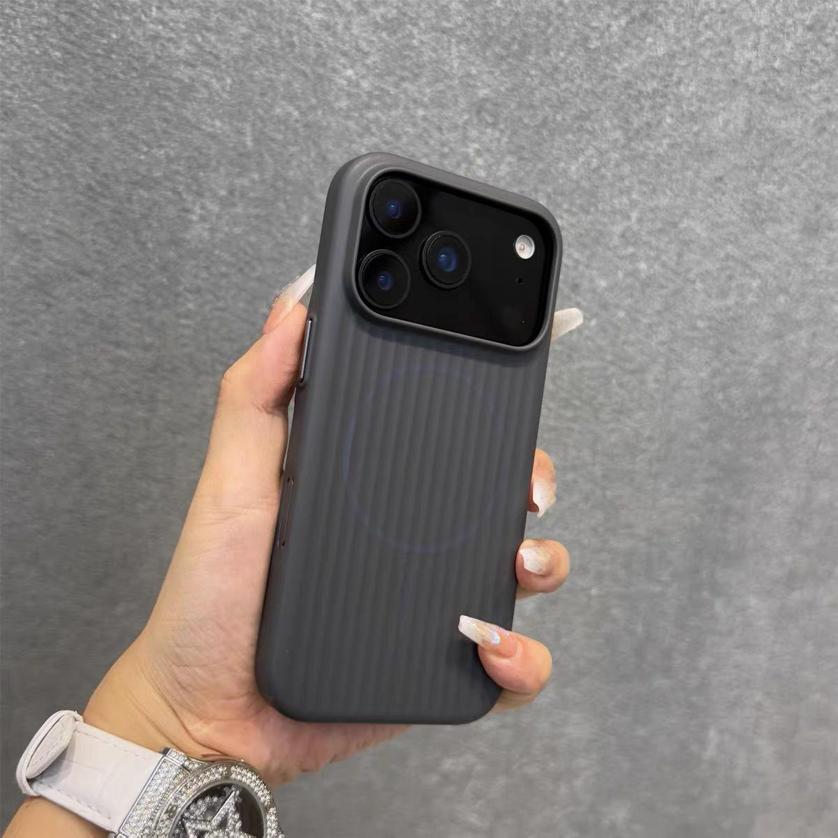 

Corrugated Texture Magnetic Case for iPhone 17 Pro Max - Frosted, High-Grade Feel iPhone 15